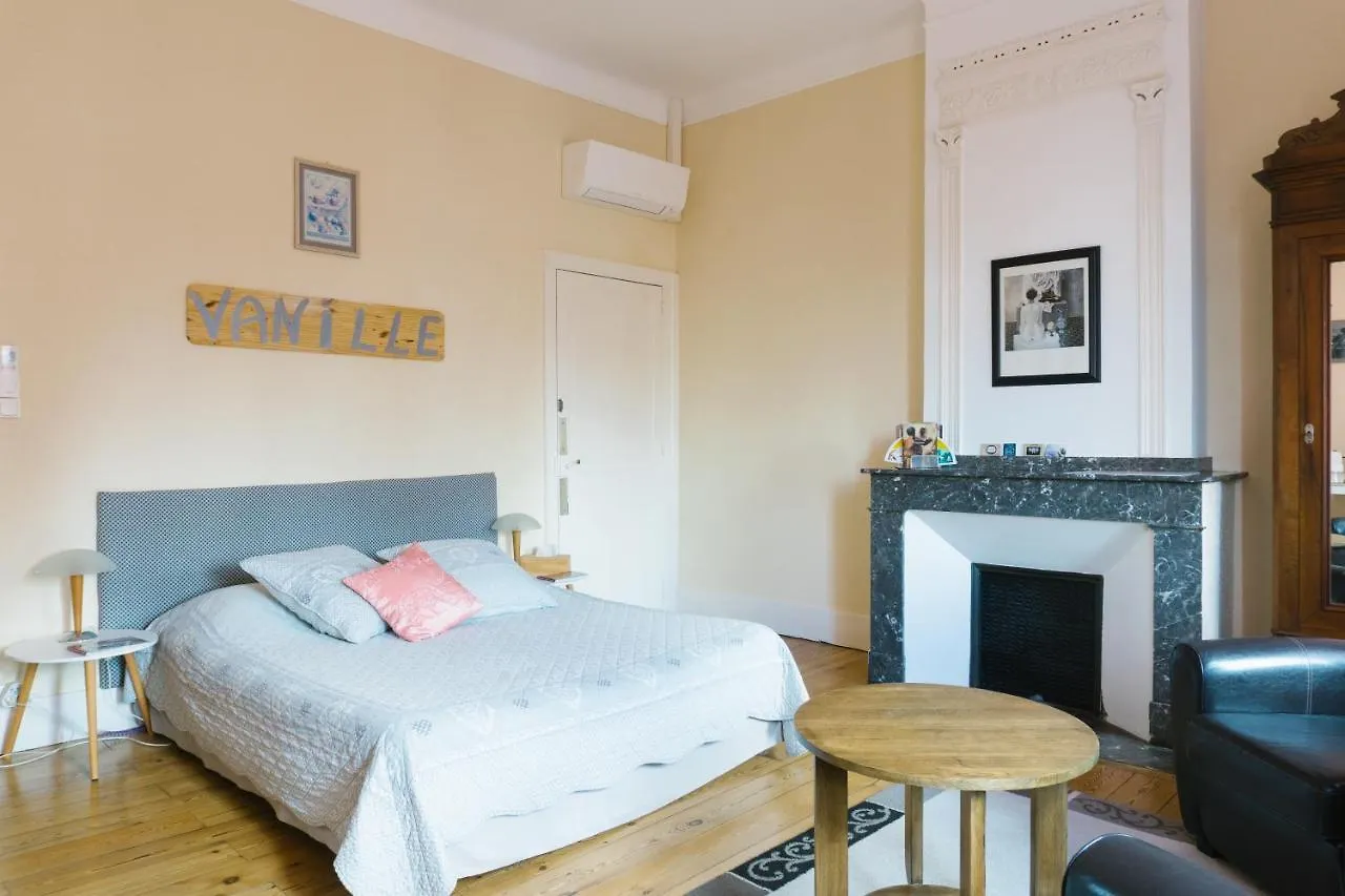 Bed & Breakfast Vanille Bourbon Montauban